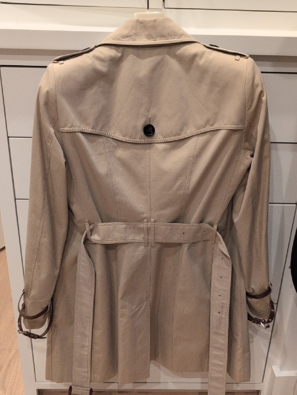 Burberry Beige Double-Breasted Trench Coat - Picture 3 of 4